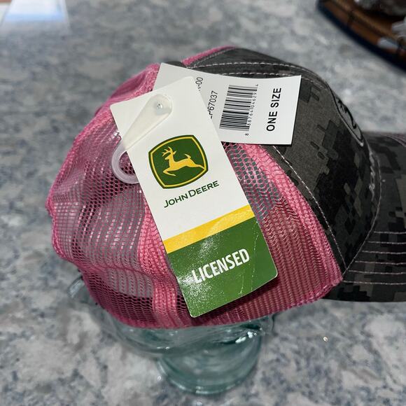 John Deere Women's Camo Camouflage With Pink Mesh Snap Back Baseball Cap NWT - Picture 2 of 4